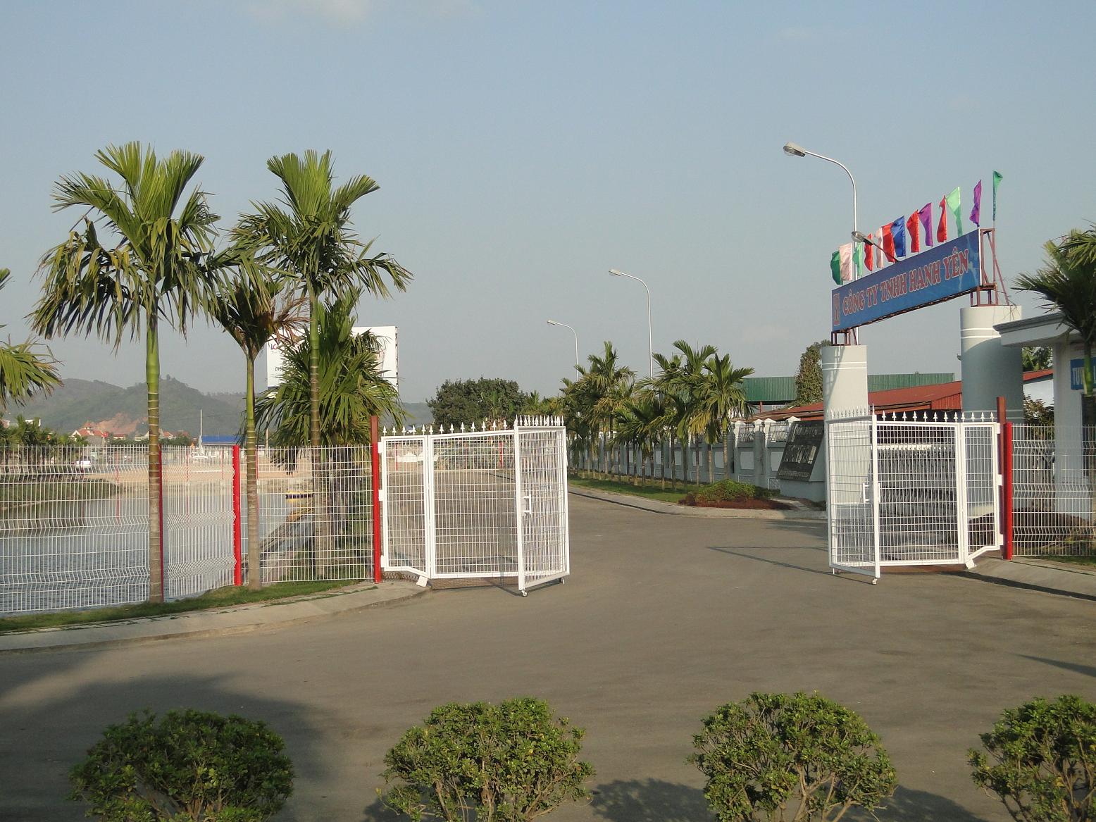 Lưới hàng rào hàn chập